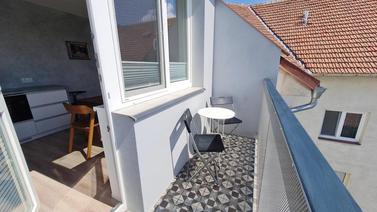 Apartman Polygon فالتيس المظهر الخارجي الصورة